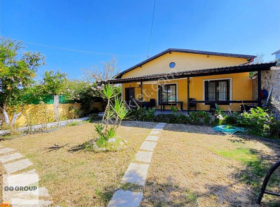 Urla Torasan'da Denize 100m Mesafede Satılık Müstakil Ev