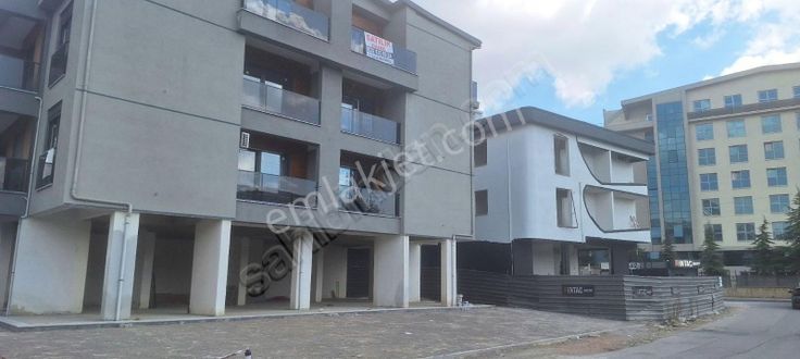 Kiralık 200m2 İşyeri Hazır Halde Kiraya Verilir Yeşilova/ İzmit