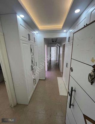 Seç Emlak'tan Serinevler Tokide 3+1 Bakımlı Kiralık Daire