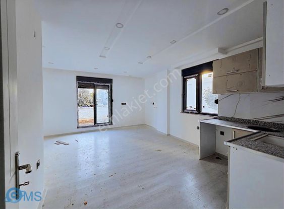 Fevziçakmak Mah.de 2+1 Yüksek Giriş 80m2 Oturuma Hazır