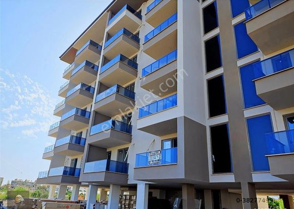 Anamur Güzelyurt'ta Denize 250 Metrede Satılık 1+1 Daire