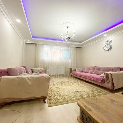 Esenyurt Yenikent Mah Cam Seviyesi Yüksek Sğınaklı Bahçe Katı