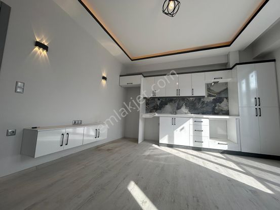 Yüksel'den Edremit Tuzcumuratta Satılık Ultra Lux Sıfır D.gazlı 2+1daire