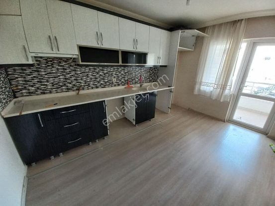 Ankara Sincan Yenikent 3+1 Kat Konumunda Y. Giriş 120 M2