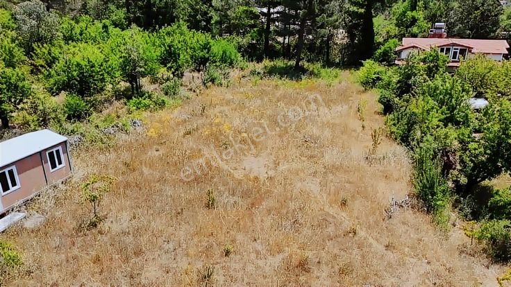 Fethiye Merkeze 20 Dakika Mesafede Satılık Yayla Arsası Ve Ev