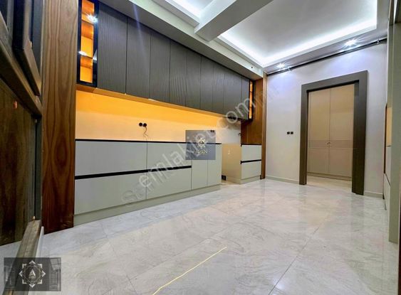 Arsenden Nazbayrağa Yakın Panjurlu 3+1 Ultralüx Satılık Daireler