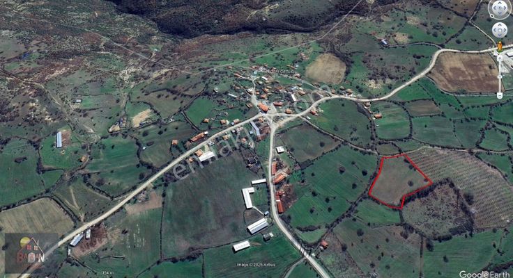 Lapseki Harmancık'ta Köycivarı Dev Tarla