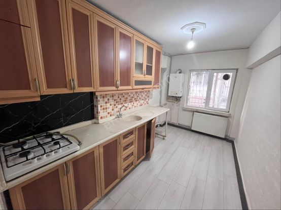 Sincan Atatürk Mh.'de 2+1 Y.giriş Ön Cephe Geniş M2 Kilerli Satılık Daire