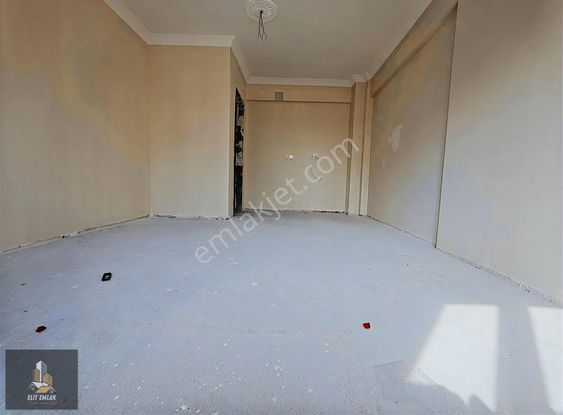 Elit Emlak'tan Efendi Mah.yüksek Zemin Ring Yolunda 2+1 Daire