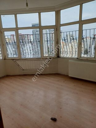 Adana Çukurova Özal Bulvarında Canlı Lokasyonda Merkezi Konumda 4+1 Geniş Fırsat Kiralık Daire