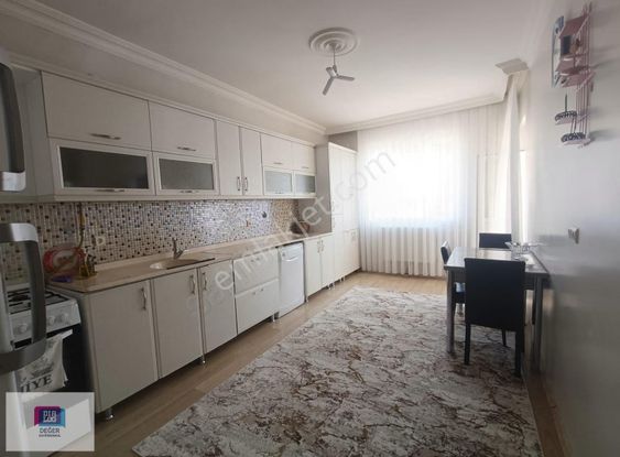 Değer Emlak'tan Şükrüpaşa Merkez'de 3+1 Satılık Fırsat Daire!!