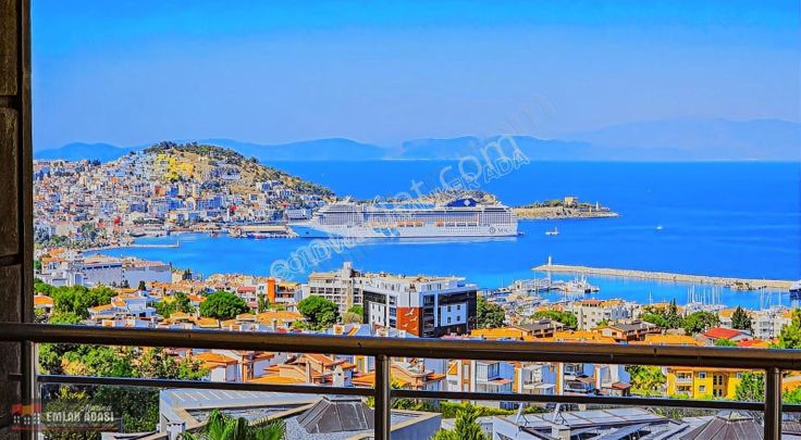 Panoramik Deniz Manzaralı Eşsiz Villa