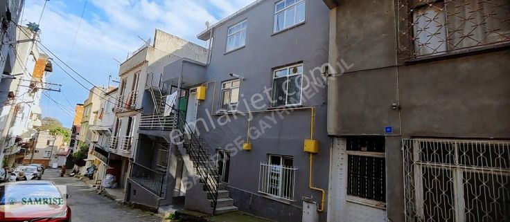 Samrise Gayrimenkul'den Merkeze Yakın Kiralık 1+1