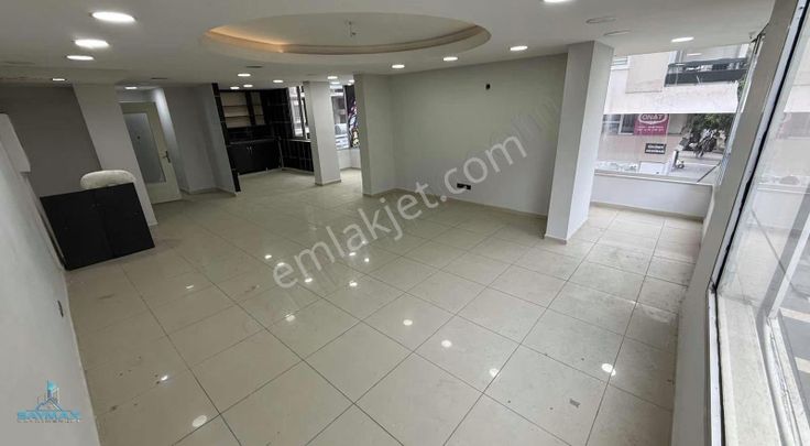 Toros Cad. Kazım Büfe Karşısı 2+1 Kiralık İşyeri