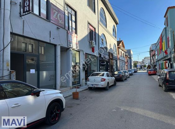 Re/max Mavi'den Semerciler'de 30m² Mutfak &wc Kullanımlı Dükkan