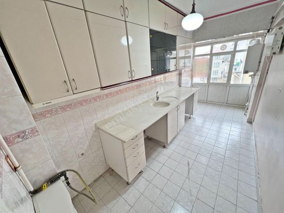 Aşağı Eğlence Mah. Yeni Etlik Cad. Üzeri 2.katta Cepheleri Açık 3+1 Mantolamalı Bina Güney Cephe