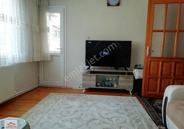 Bayraklı Smayrne Yakını 2+1 Doğalğaz Toplam 5 Kat 120 M2