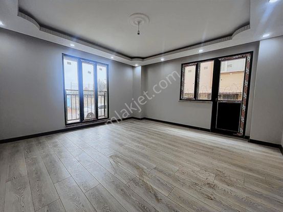 Net'den Bayramoğlunda Kiralık 2+1 Yüksek Giriş