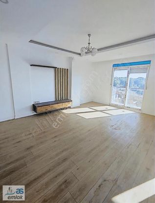 Güney Cepheli Önü Açık Havuzlu 4+1 Dubleks Daire