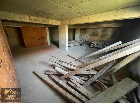 Düzce Beyköy Değirmenbaşı 1772m2 Arsa Üzerinde 3 Katlı Yapı