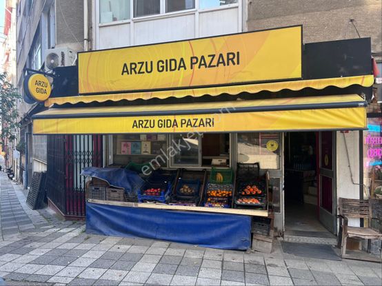Oben'den Kadıköy Yeldeğirmeni'nde Devren Kiralık Dükkan