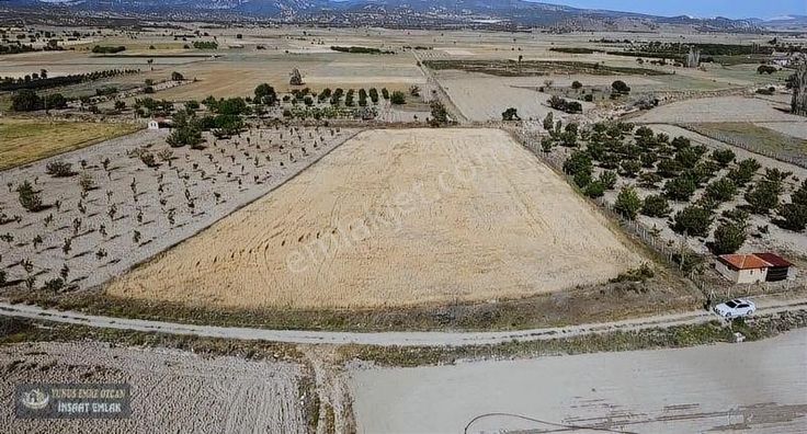 Yunus Emre Özcan İnşaat Emlâk