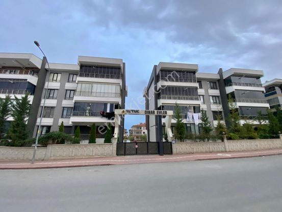 Yelda Cami Arkası 3+1 Site İçerisinde 5 Yıllık Bakımlı Daire