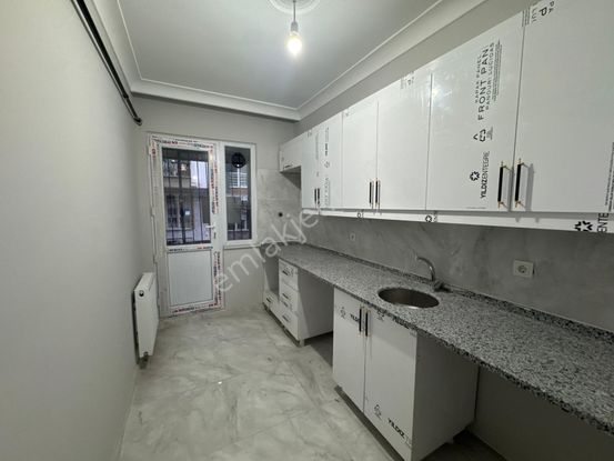 Talatpaşa Mah 2+1 Satılık Sıfır Taşınmaya Hazır Balkonlu Daire