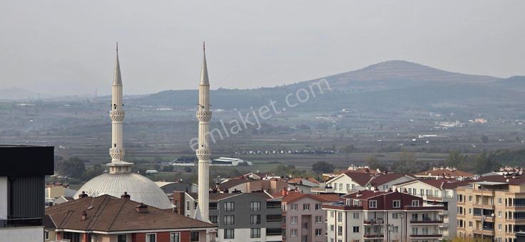 Pw Plustan Akcalarda Göl Manzaralı Satılık 3+1dub