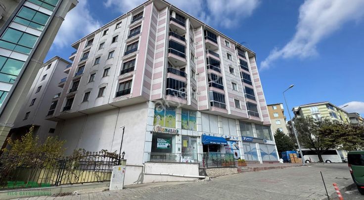 Çorlu Muhittin Mahallesi Bulvara Cephe Satılık 310 M2 Dükkan !