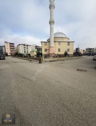 Işık Gayrimenkul'den Dadaşkentte Satılık 3+1 Daire