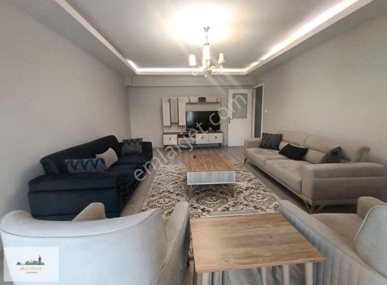 Şafak Mahallesi Merkezi Konumda Geniş 2+1 Daire