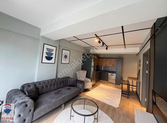 Tramwaya 400 Metre Mesafede Eşyalı Kiralık 1+1 Daire