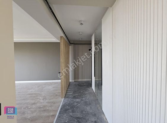 Dialog Skala Loca 180 2+1 95.75 M2