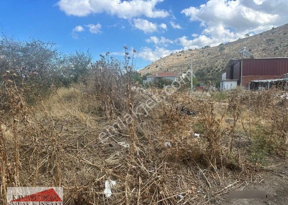 Kavuşturan Emlak'tan Havran Büyükdere Köy Merkezin'de Satılık Bahçe