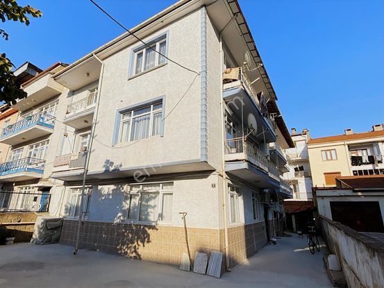 Altınbaş Emlaktan Burhaniye Mah'de Kiralık 2+1 Daire