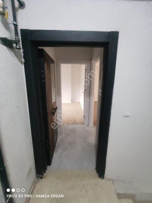 1.69 Krediyle Arnavutköy Mavigölde Satılık 1+1 Ara Kat Daire