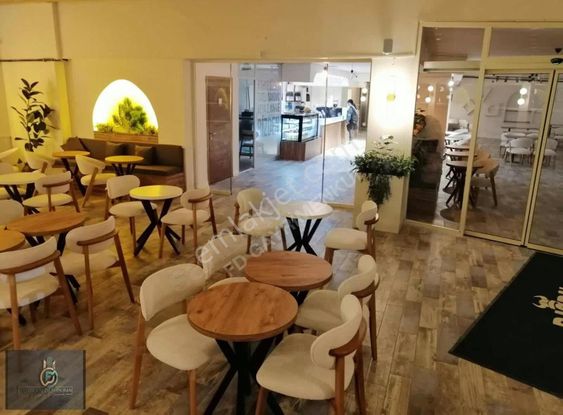 Modern Tasarım Ve Son Sistem Ekipmanlarıyla Devren Satılık Cafe