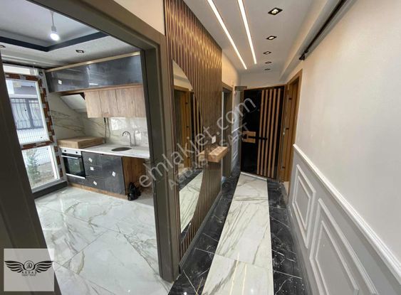 Merkezi Konumda 1+1 Sıfır Kiralık Giriş Kat