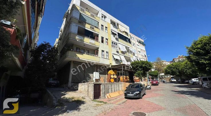 Alanya Cikcillide Satılık 100 M2 Dükkan