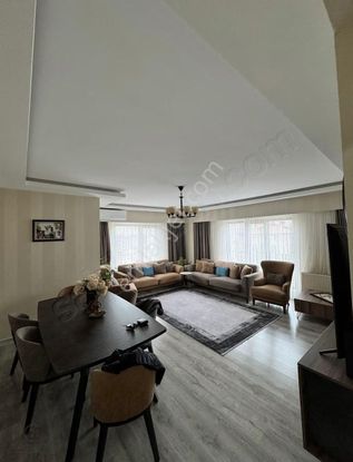 Manzara Ve Prestij Bir Arada Site İçinde Satılık Lüks 4+1 Daire