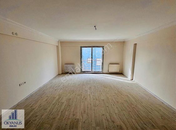 Yılmaz Düğün Salonu Civarı 2+1 A.mutfaklı, 90 M2