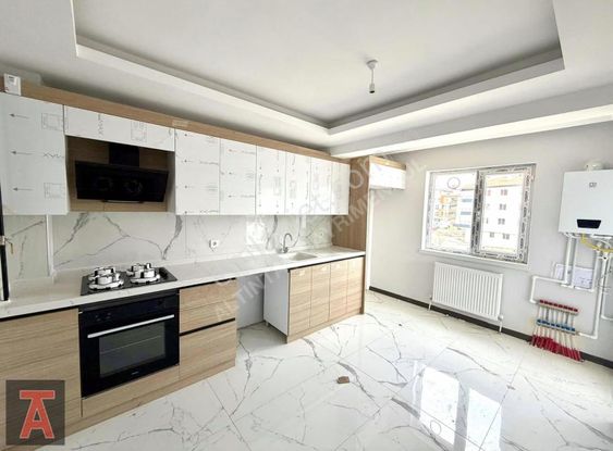 Fevzi Çakmak Mah.sıfır Ara Katta Köşe Başı Bina Ön Cephe Lüx 3+1