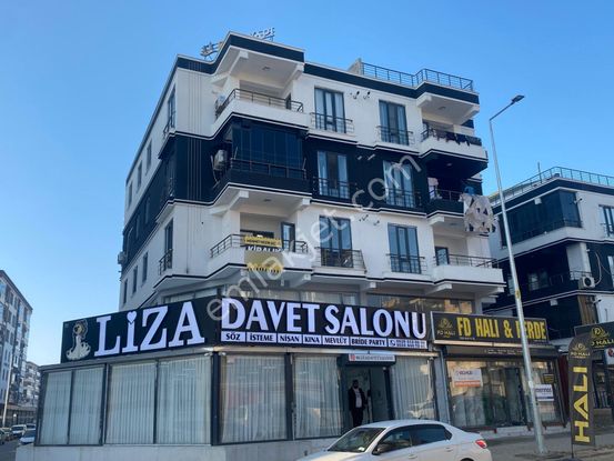 Emlak 72 'den Körik Mh.site İçerisinde (3+1) Kiralık Daire