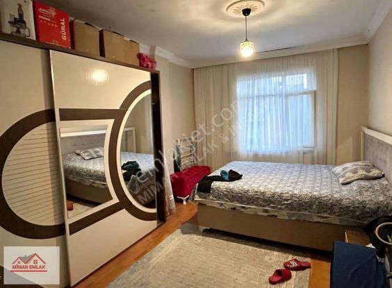 Mimar Emlak'tan Tek Daire Üzeri Çift Cephe 3+1 / 120m2 Arakat!