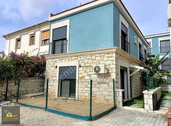 Çeşme'de Satılık Dublex Bahçeli Daire