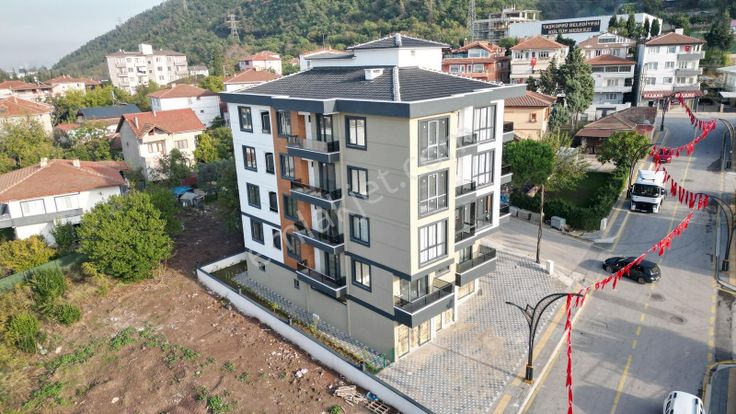 Yalova Çiftlikköy 2+1 Sıfır Arakat Satılık Daire