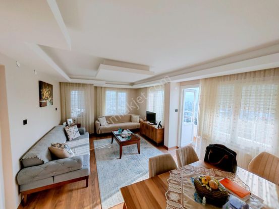 Kuşadası'nın Kalbinde Full Deniz Manzaralı, Masrafsız 3+1 Satılık Daire