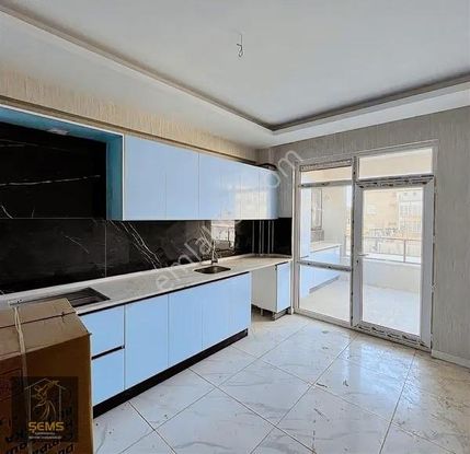 Site İçi Alparslan -küçükaymanas Cad. Yakını Lüks 3+1 Ve 4+1