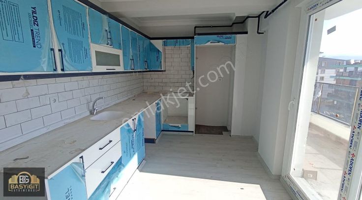 Cumhuriyet Mh. Turyolu Üzeri 6+1 Dubleks Daire Satılık